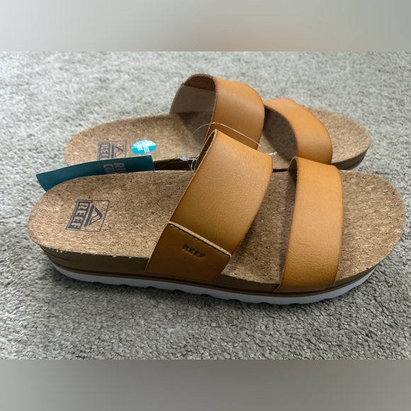 Reef Shoes - Reef Cushion Vista Hi Sandal size: 9